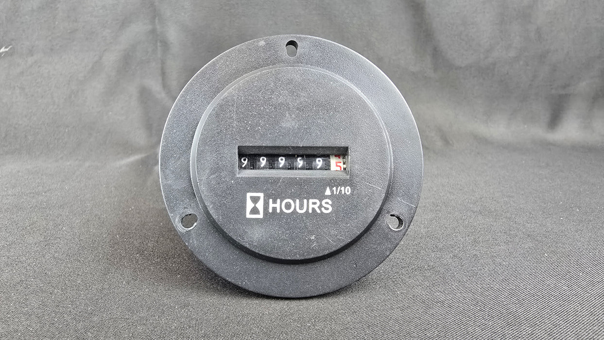 Analog Hourmeter - Round 3 Hole Flange - HG204